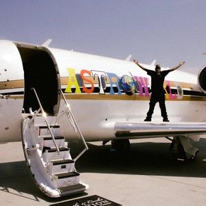 Meet your Posher, Kai